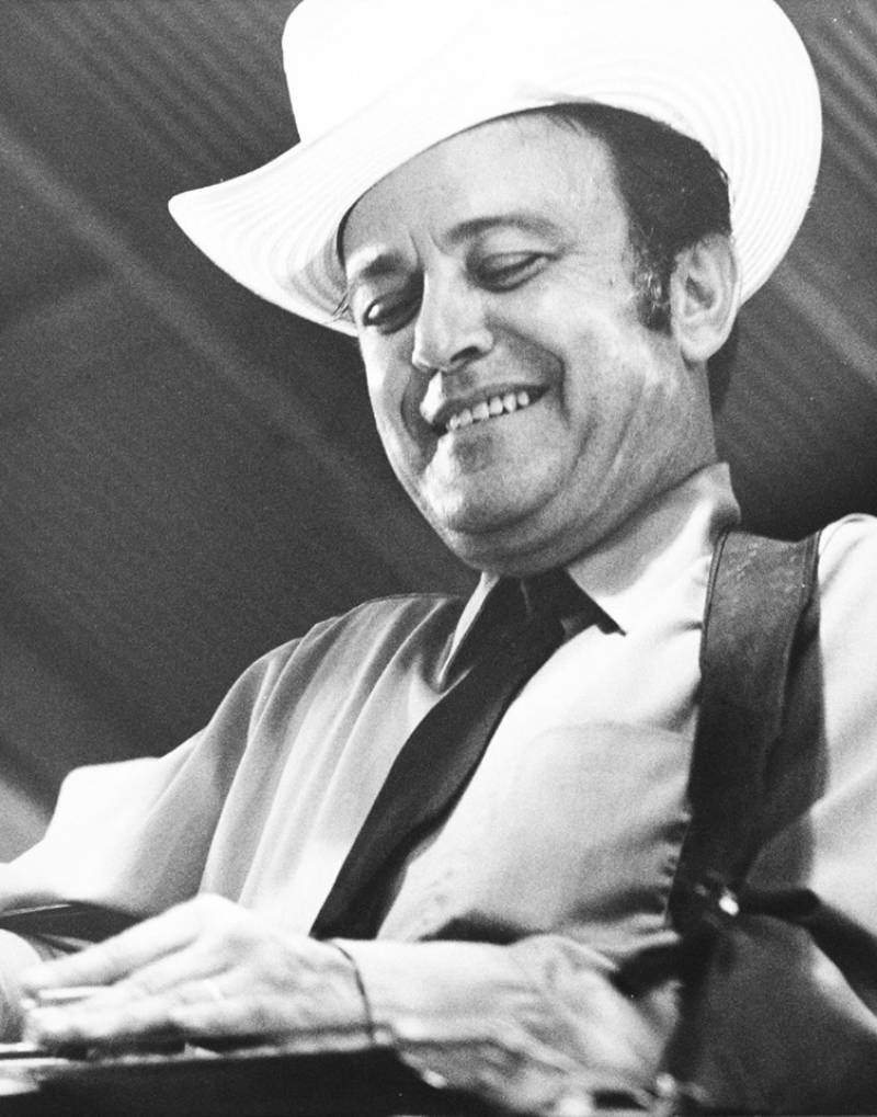 Buck 'Uncle Josh' Graves.